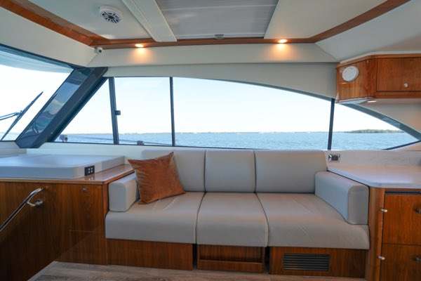 2020 Riviera 545 SUV Fringe Benefits, photo 44
