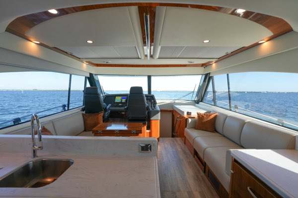 2020 Riviera 545 SUV Fringe Benefits, photo 45
