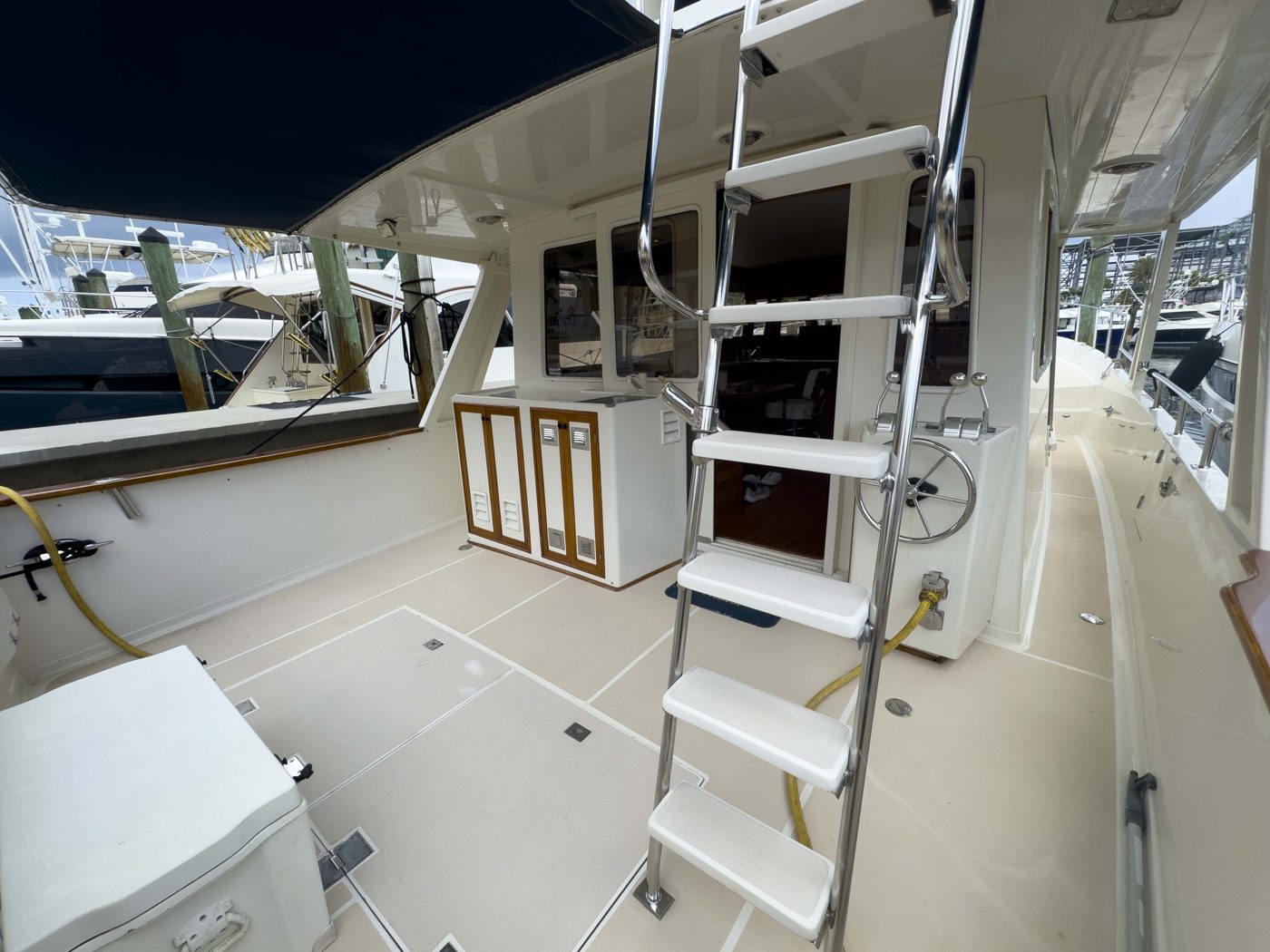 Island Girl covered side decks and high bulwarks